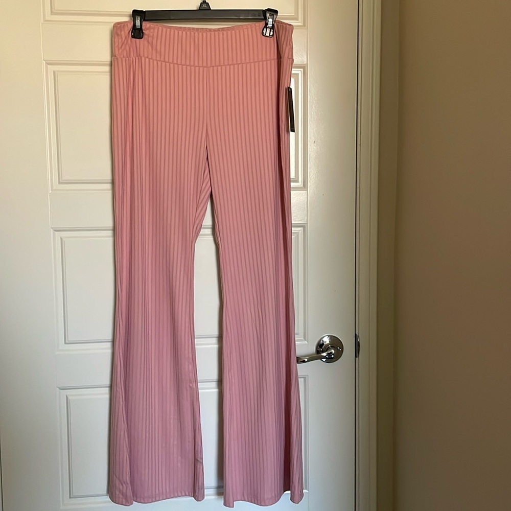 No Boundaries Tib Flare Pant- Pink
